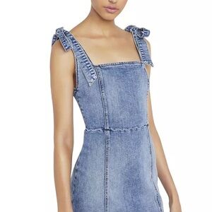 Alice + Olivia Light Blue Denim dress jumper Maryann 8 tie shoulders